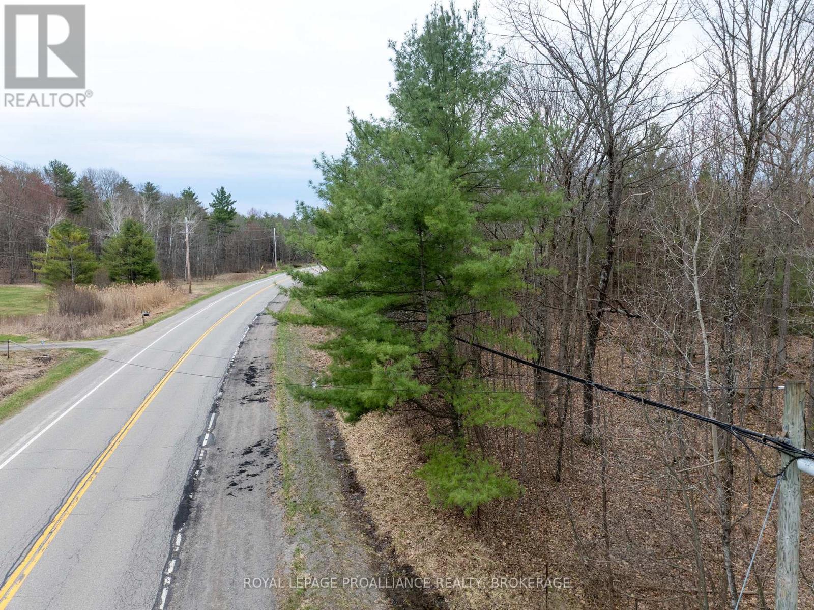 568 Lyndhurst Road, Leeds And The Thousand Islands, Ontario  K0E 1N0 - Photo 23 - X12120271