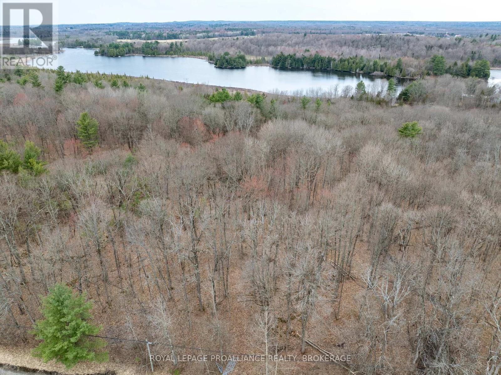 568 Lyndhurst Road, Leeds And The Thousand Islands, Ontario  K0E 1N0 - Photo 34 - X12120271
