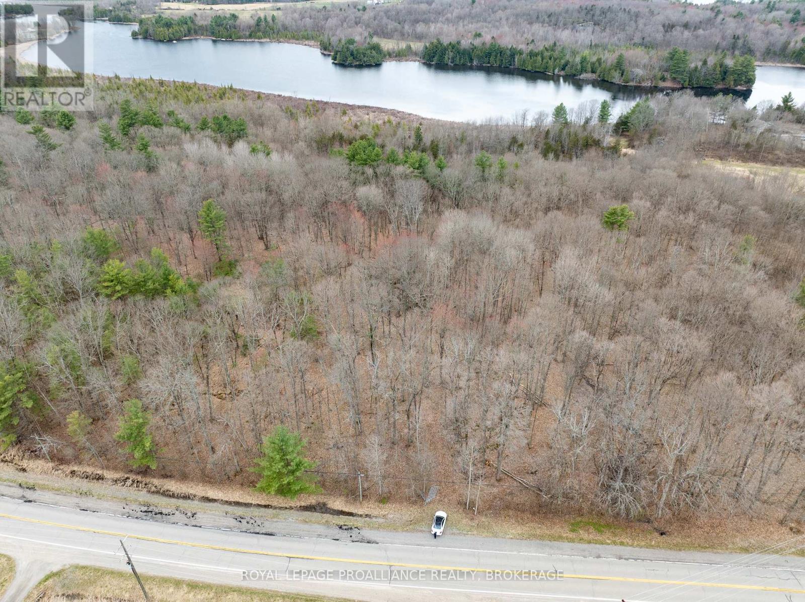 568 Lyndhurst Road, Leeds And The Thousand Islands, Ontario  K0E 1N0 - Photo 37 - X12120271