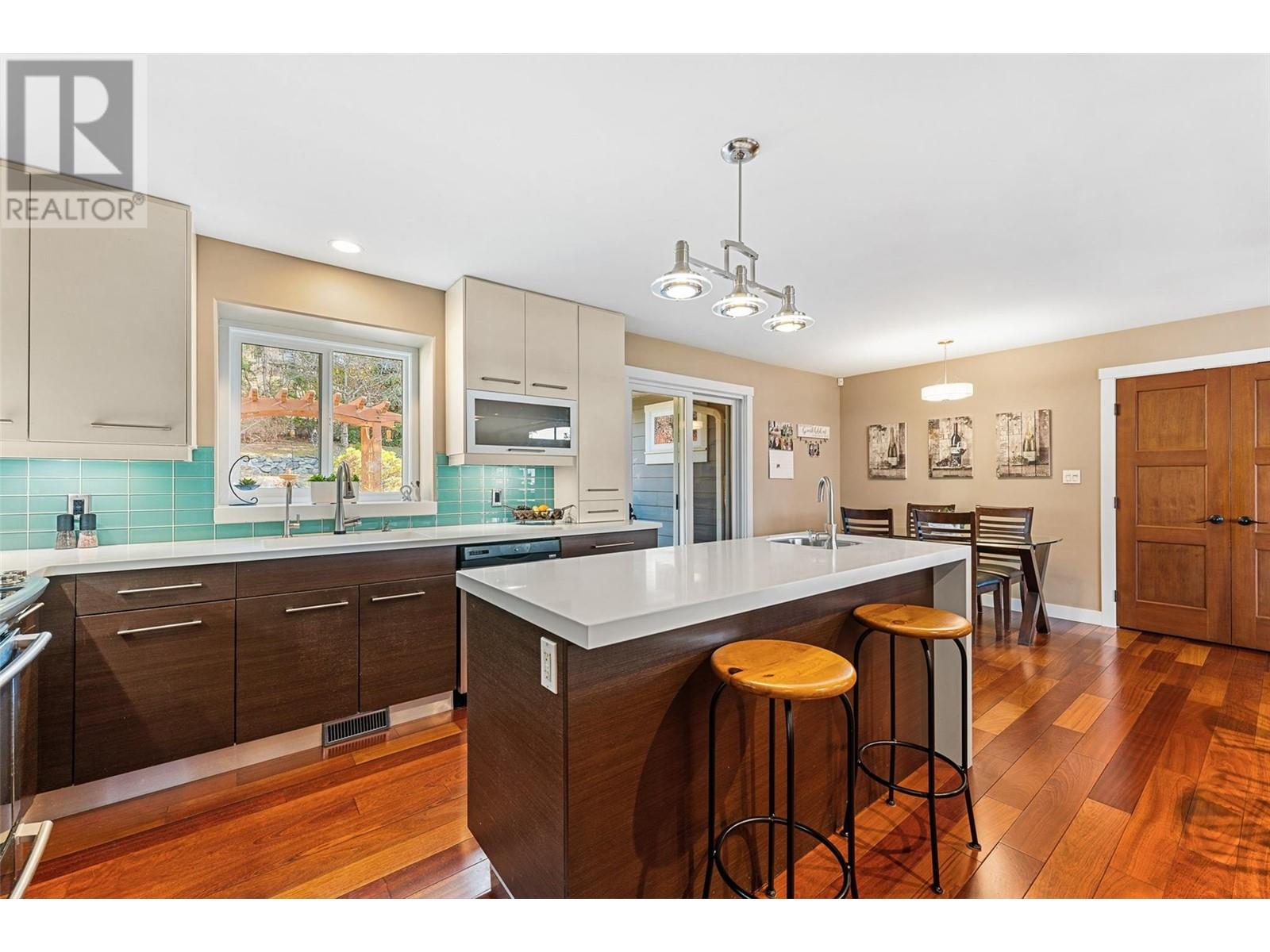 5139 Lakeshore Road, Kelowna, British Columbia  V1W 4J1 - Photo 27 - 10341374