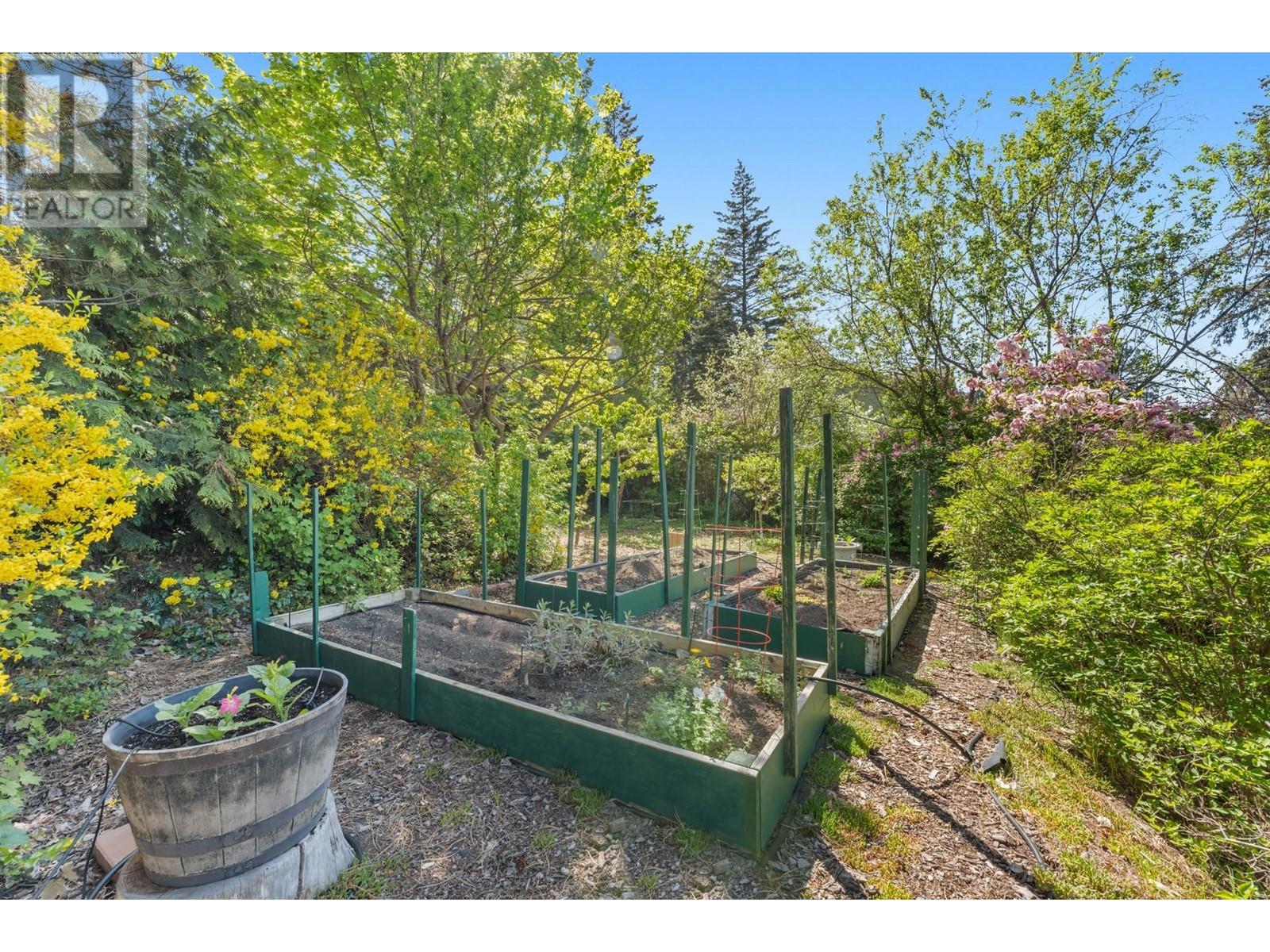5139 Lakeshore Road, Kelowna, British Columbia  V1W 4J1 - Photo 86 - 10341374