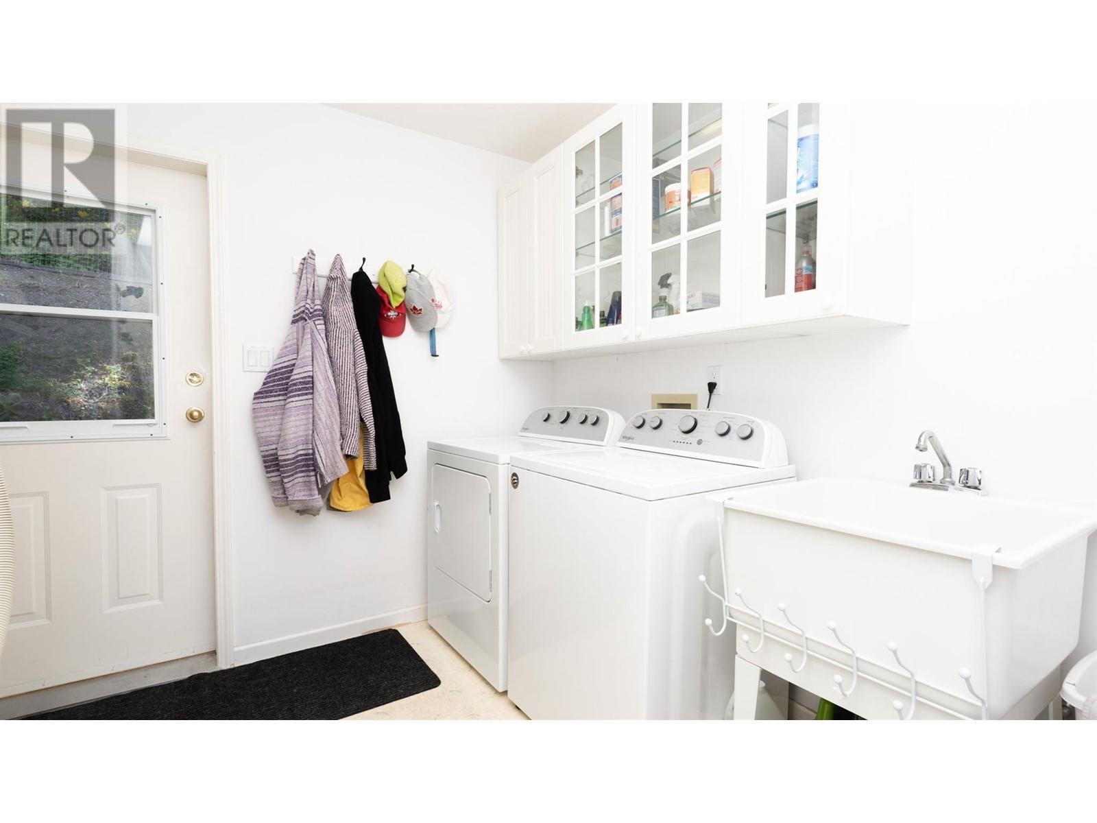 9085 Tronson Road, Vernon, British Columbia  V1H 1E2 - Photo 25 - 10345131