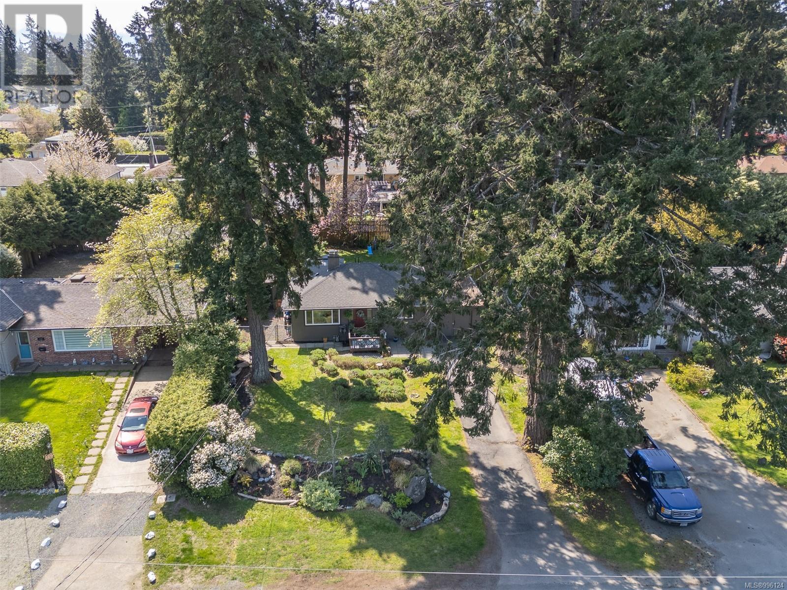 455 Tipton Ave, Colwood, British Columbia  V9C 2B8 - Photo 40 - 996124