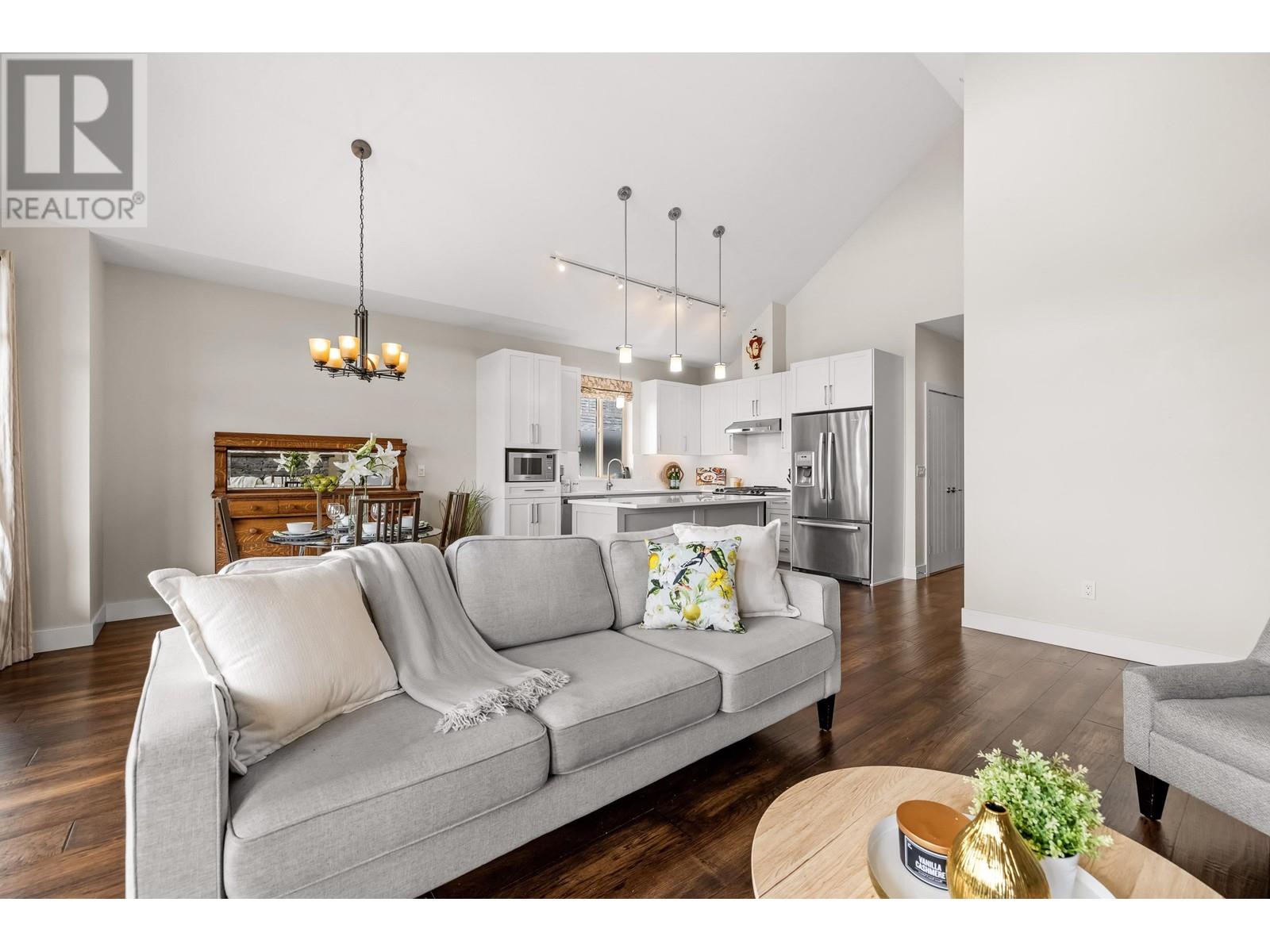 126 3458 Burke Village Promenade, Coquitlam, British Columbia  V3E 0J1 - Photo 13 - R2997391