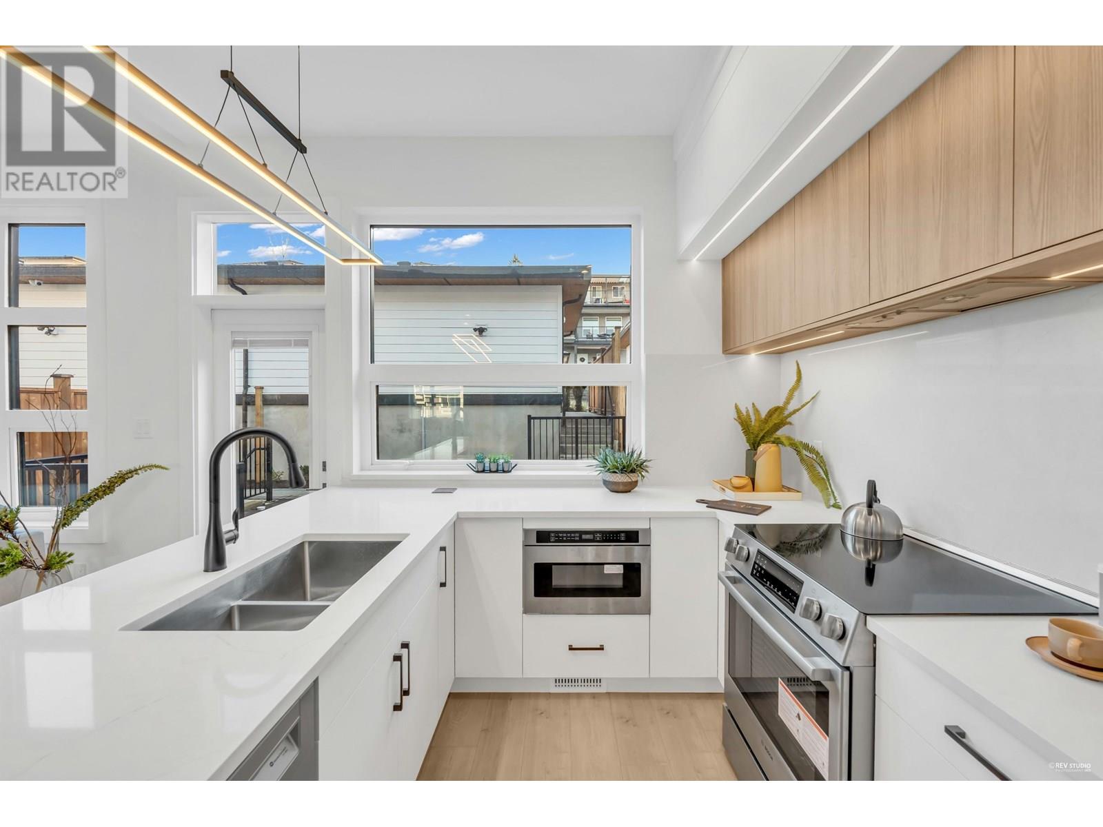 13622 232 Street, Maple Ridge, British Columbia  V4R 2R5 - Photo 8 - R2997404