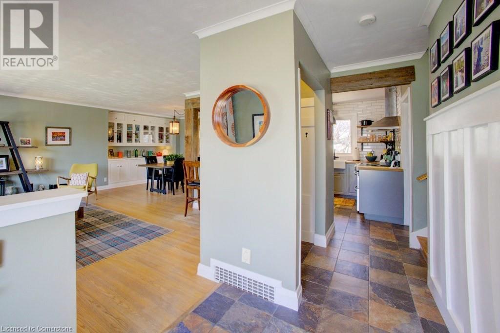 Property at 74 MARGARET Avenue N image 5