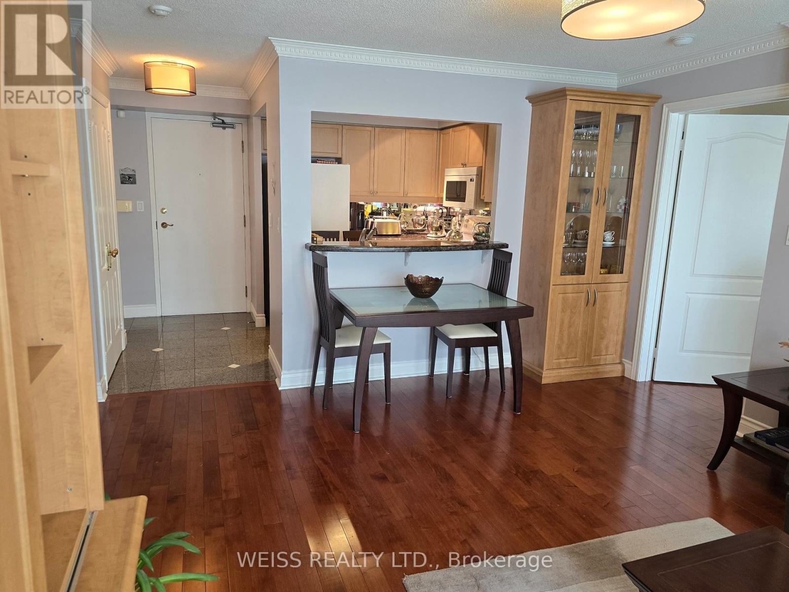 404 - 800 Spadina Road, Toronto, Ontario  M5P 3N2 - Photo 9 - C12120107