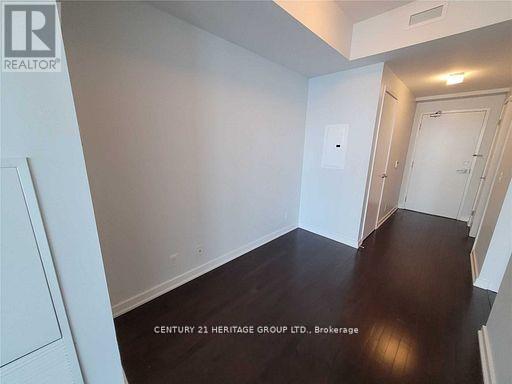 6304 - 14 York Street, Toronto (Waterfront Communities), Ontario  M5J 2Z2 - Photo 2 - C12120147