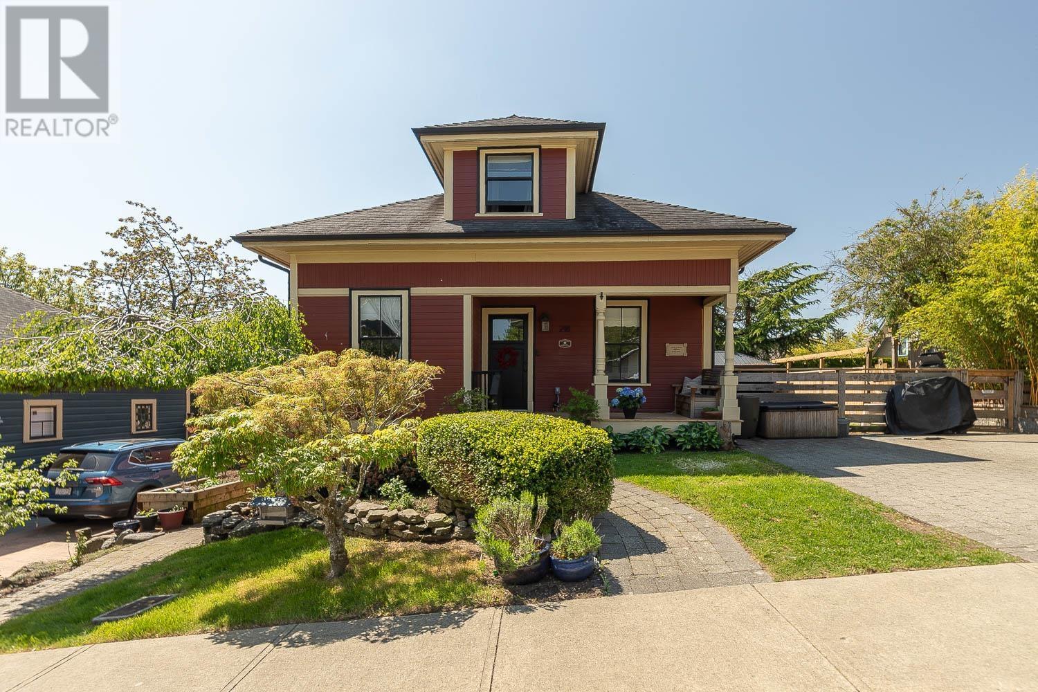 Property at 218 BURR STREET image 1