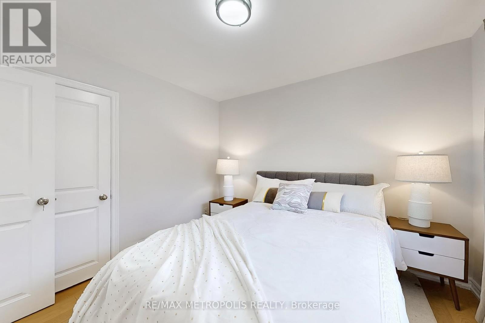 19 Tremely Crescent, Toronto, Ontario  M1K 3Y6 - Photo 17 - E12120037