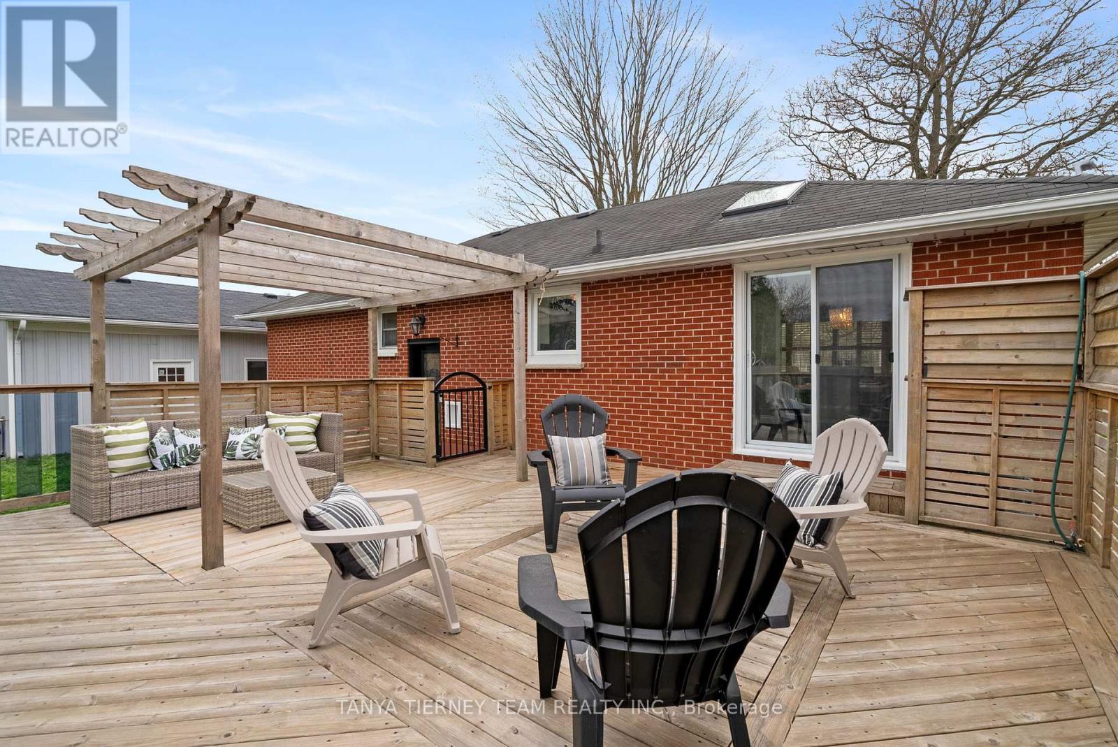 29 Queen Street, Whitby, Ontario  L1M 1C5 - Photo 37 - E12120151