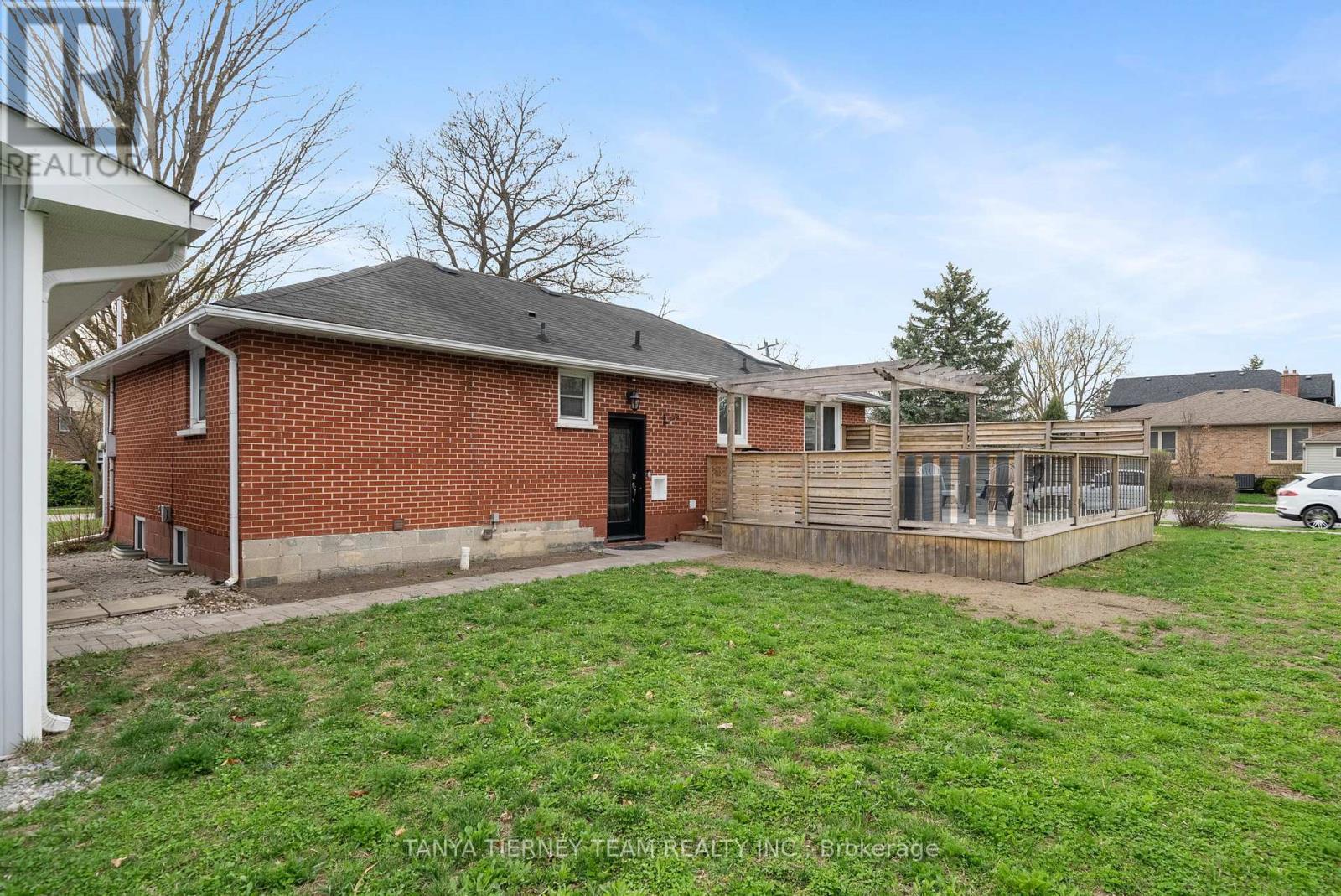 29 Queen Street, Whitby, Ontario  L1M 1C5 - Photo 38 - E12120151