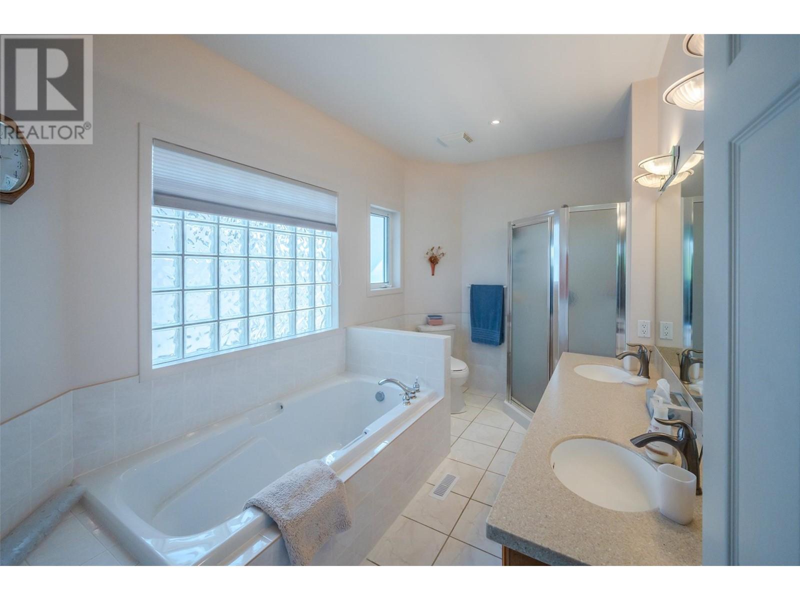11909 Olympic View Drive, Osoyoos, British Columbia  V0H 1V4 - Photo 37 - 10345966