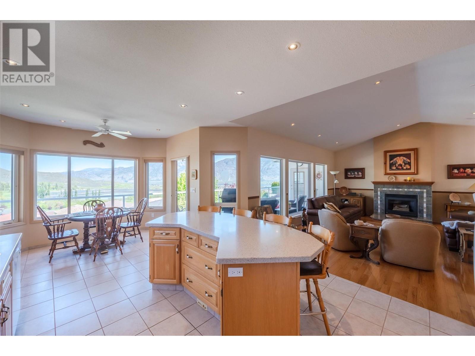 11909 Olympic View Drive, Osoyoos, British Columbia  V0H 1V4 - Photo 16 - 10345966
