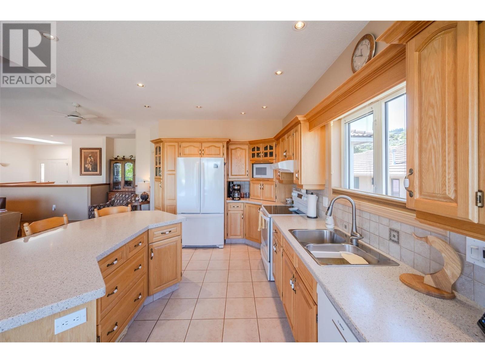 11909 Olympic View Drive, Osoyoos, British Columbia  V0H 1V4 - Photo 15 - 10345966