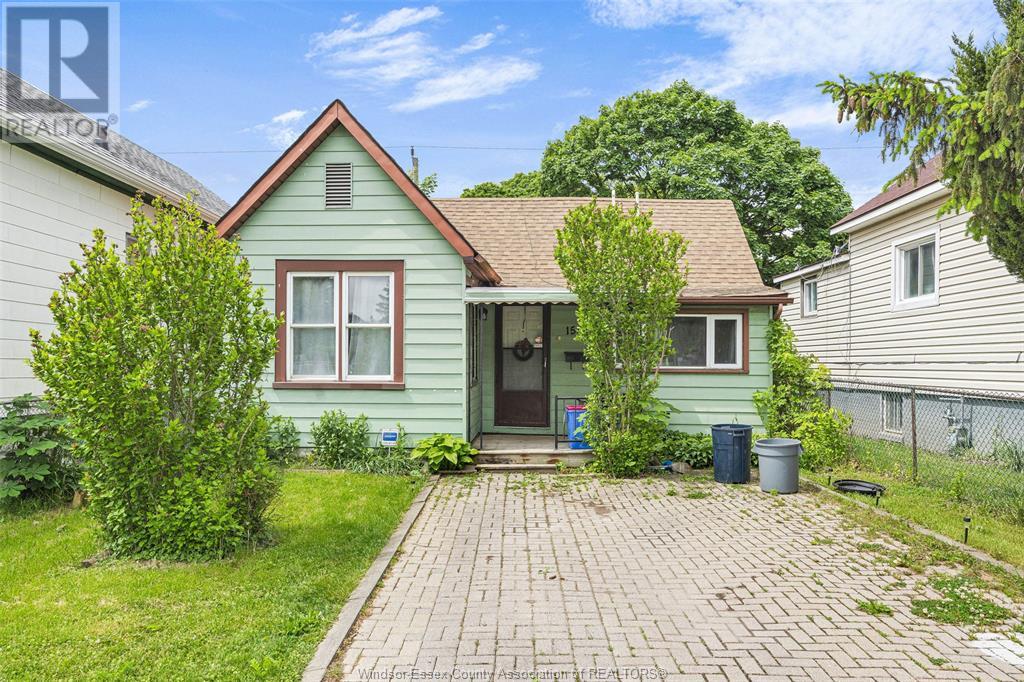 1547 Drouillard, Windsor, Ontario  N8Y 2S1 - Photo 2 - 25010964