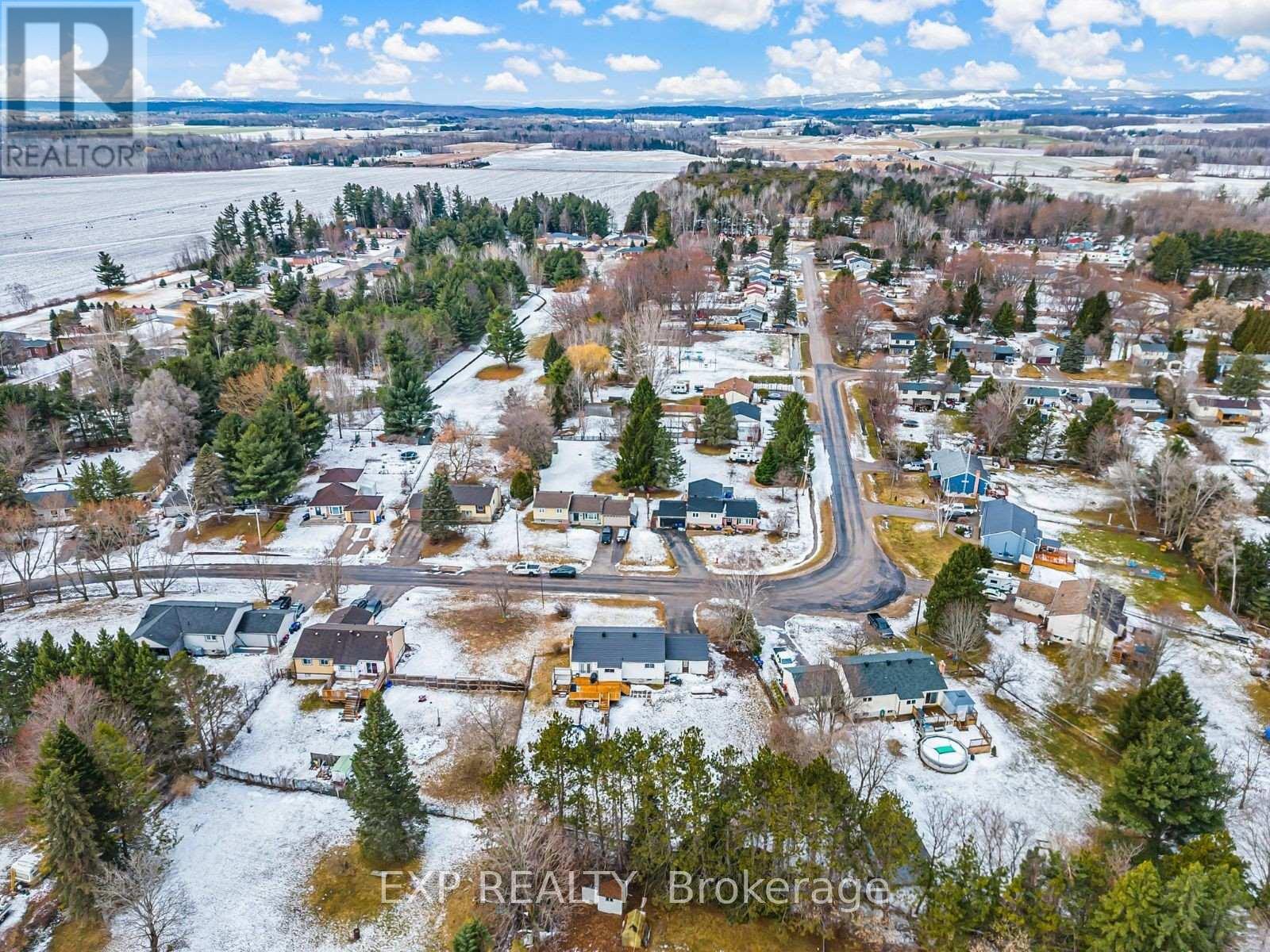 18 Princess Drive, Adjala-Tosorontio, Ontario  L0M 1M0 - Photo 47 - N12120083