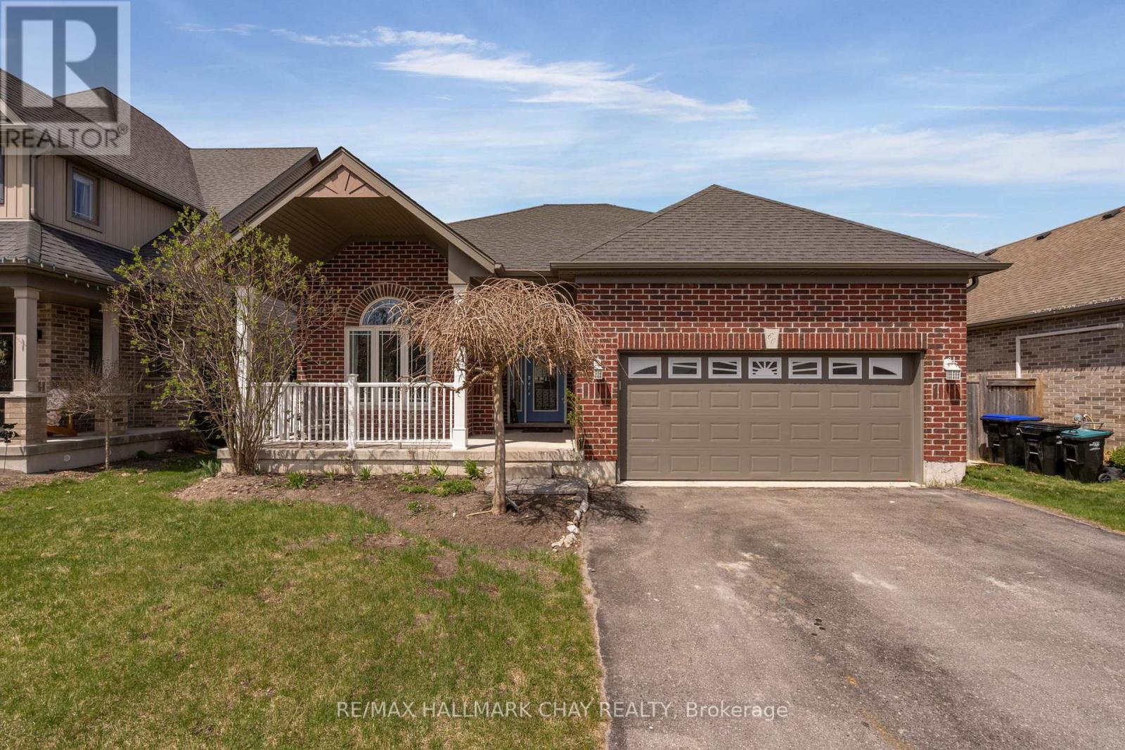 Property at 60 BROWNLEY LANE image 1