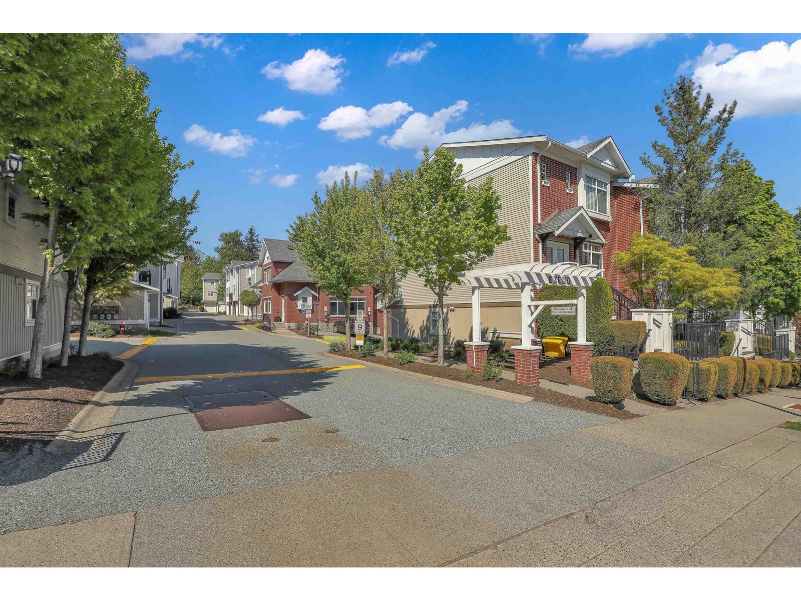 22 19551 66 Avenue, Surrey, British Columbia  V4N 0Z5 - Photo 30 - R2996395