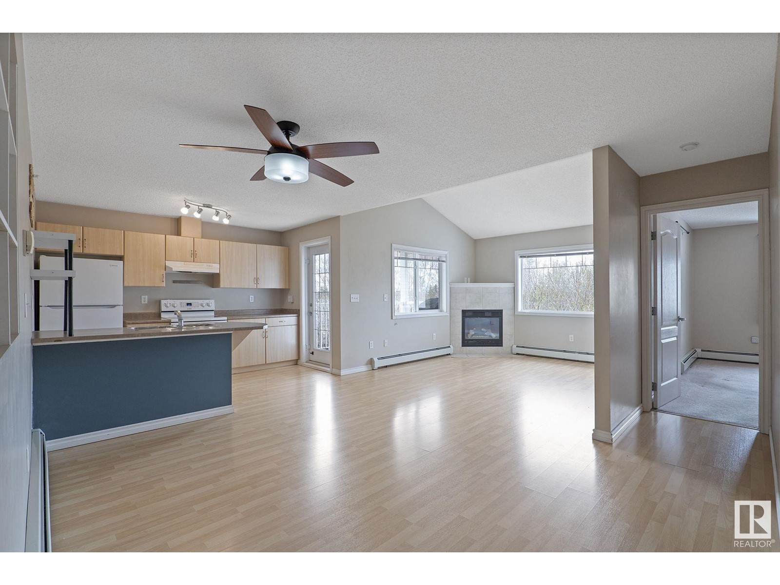 Property at #314 905 BLACKLOCK WY SW image 3