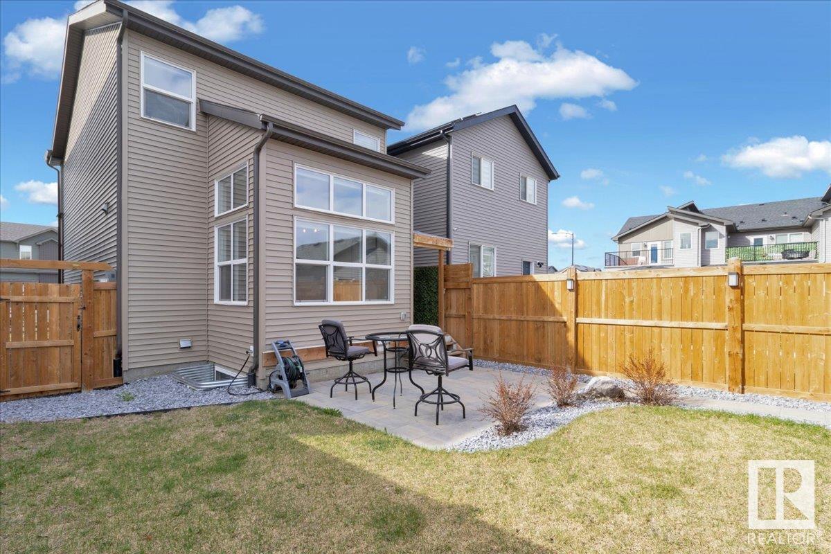 2011 Desrochers Dr Sw, Edmonton, Alberta  T6W 4Y7 - Photo 46 - E4434075