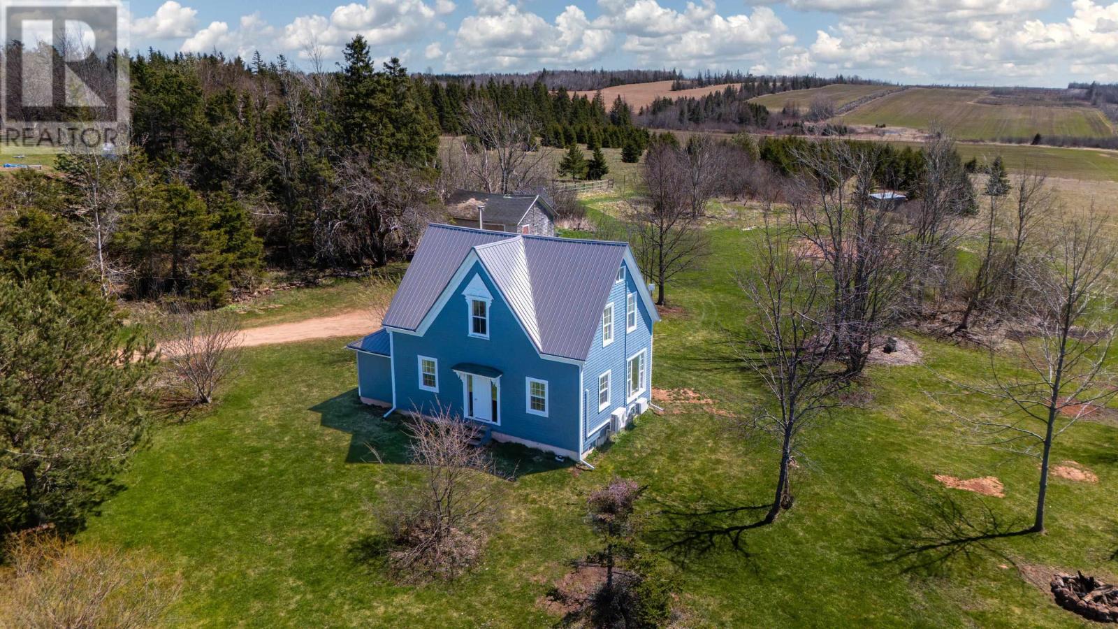 3770 Fort Augustus Road, Fort Augustus, Prince Edward Island  C1B 2Y9 - Photo 2 - 202509115