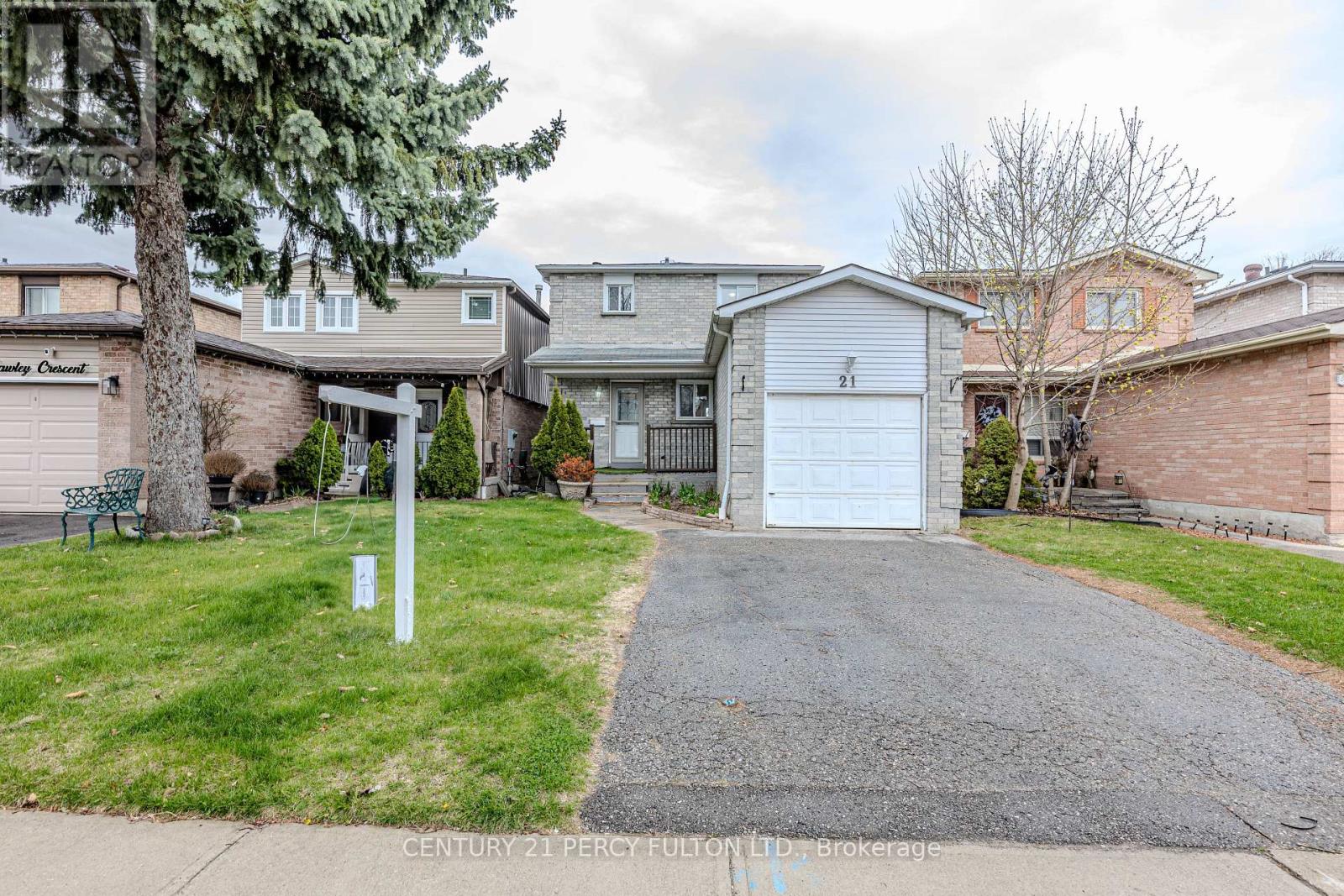 Property at 21 TRAWLEY CRESCENT image 1