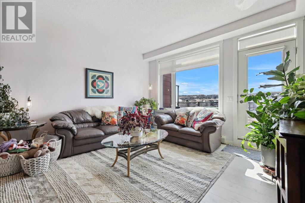 412, 214 Sherwood Square Nw, Calgary, Alberta  T3R 1T6 - Photo 2 - A2210974