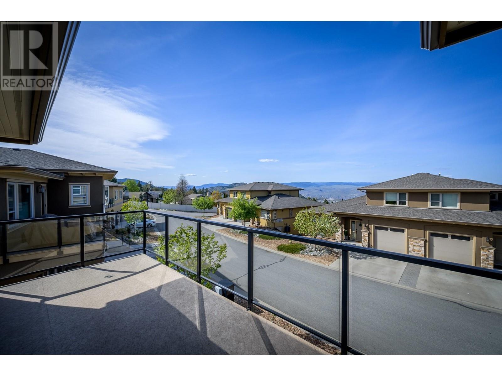 Property at 2171 VAN HORNE Drive Unit# 9 image 3