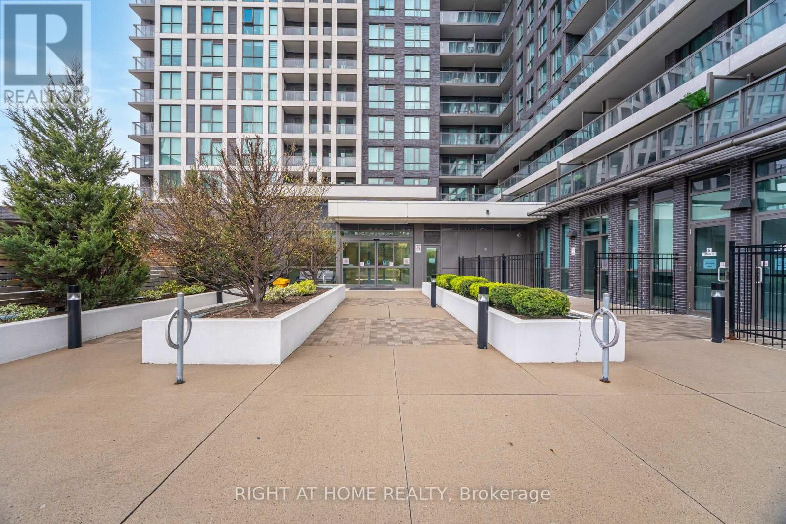 Property at 616 - 80 ESTHER LORRIE DRIVE image 4