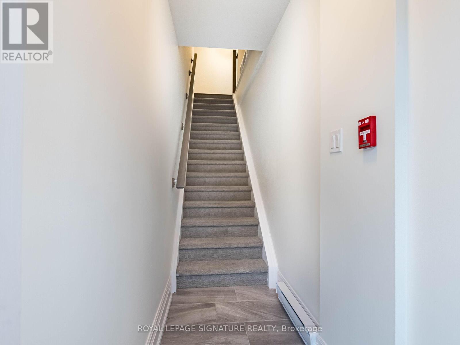 Property at 206 - 760 LAKESHORE ROAD E image