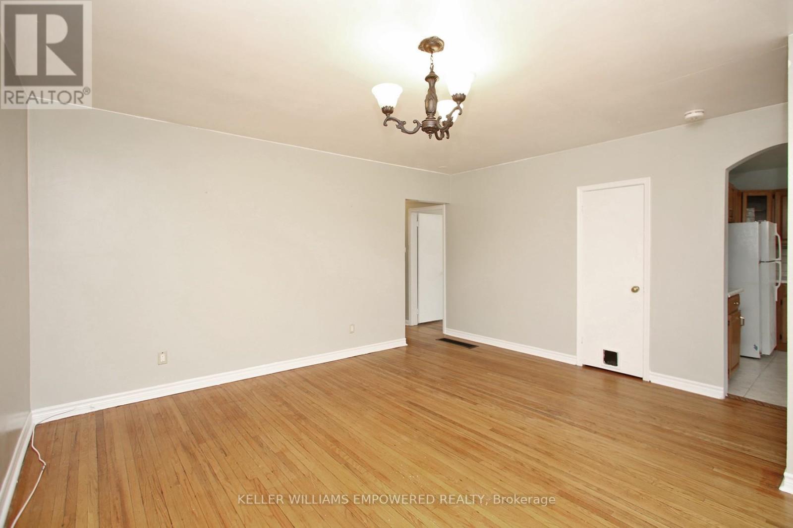 5 Tulloch Drive, Ajax, Ontario  L1S 2S3 - Photo 6 - E12116635