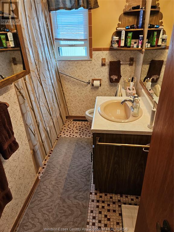 2450 Lesperance, Tecumseh, Ontario  N8N 2W5 - Photo 14 - 25010982