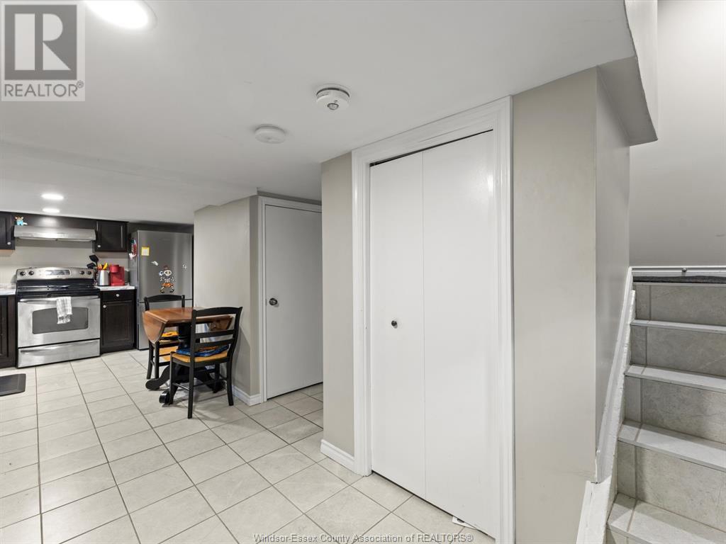 552 Tournier Street, Windsor, Ontario  N9C 3H2 - Photo 11 - 25010976
