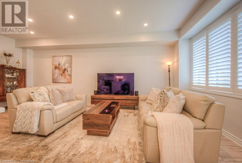 Property at 381 DOLMAN Street image 5