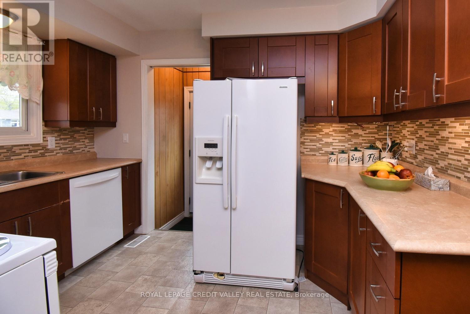 73 Cheltonwood Avenue, Guelph, Ontario  N1E 4E4 - Photo 11 - X12120013
