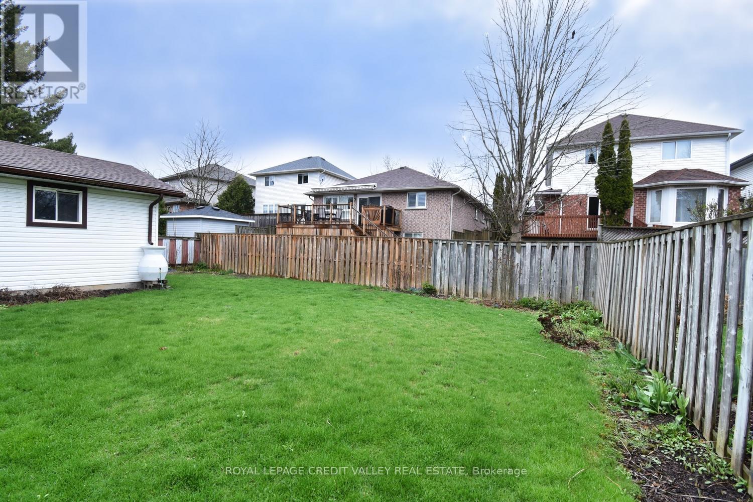 73 Cheltonwood Avenue, Guelph, Ontario  N1E 4E4 - Photo 33 - X12120013