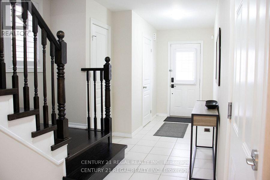 183 Penny Lane, Hamilton, Ontario  L8J 0E3 - Photo 2 - X12120127