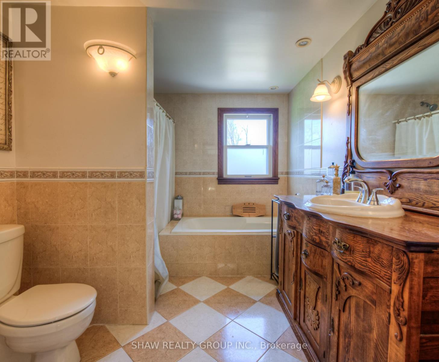 7 Squire Court, Waterloo, Ontario  N2J 4G8 - Photo 27 - X12120160