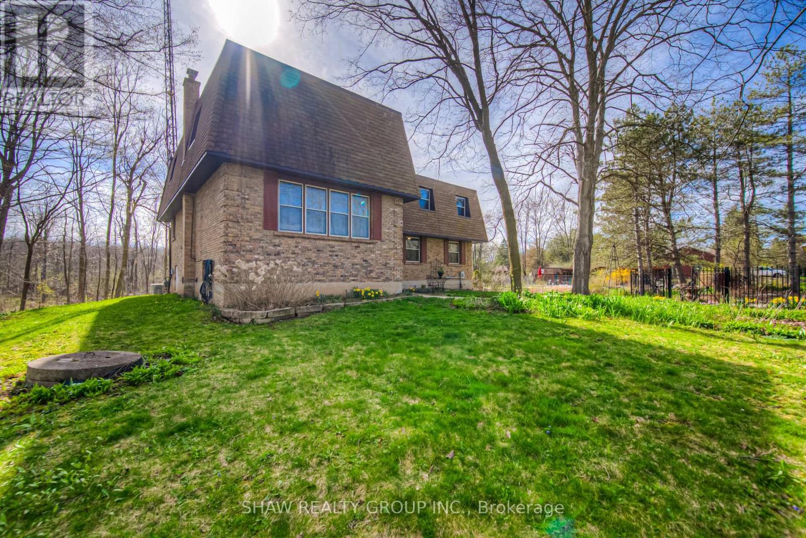 Property at 7 SQUIRE COURT image 3
