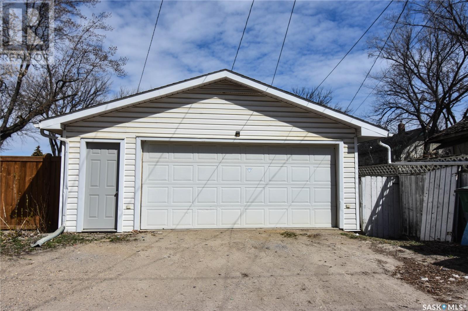 107 8th Street W, Saskatoon, Saskatchewan  S7M 0B6 - Photo 28 - SK004440