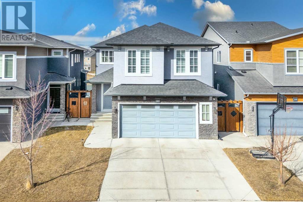 205 Carringvue Manor Nw, Calgary, Alberta  T3P 0W3 - Photo 1 - A2210406