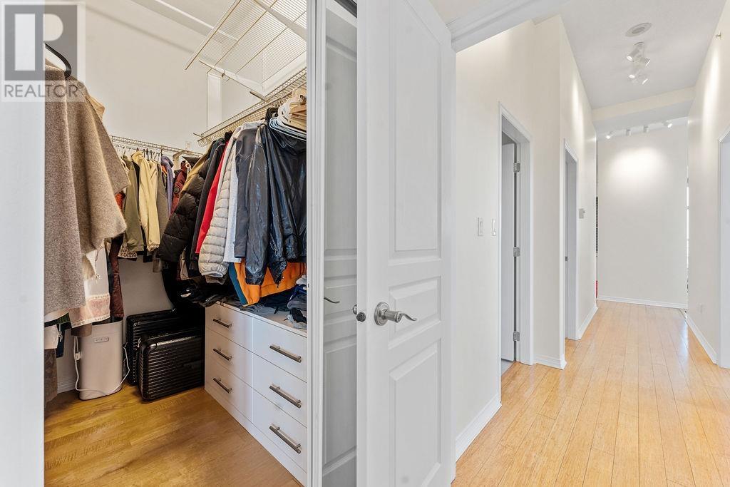 Property at 1801 5639 HAMPTON PLACE image 2