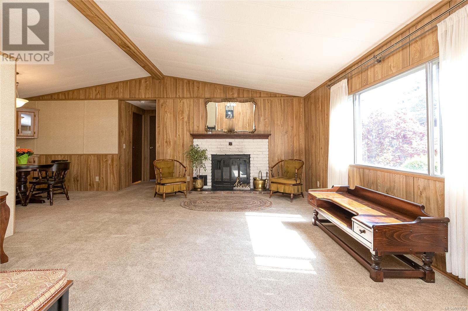 Property at 8 60 Cooper Rd image 5