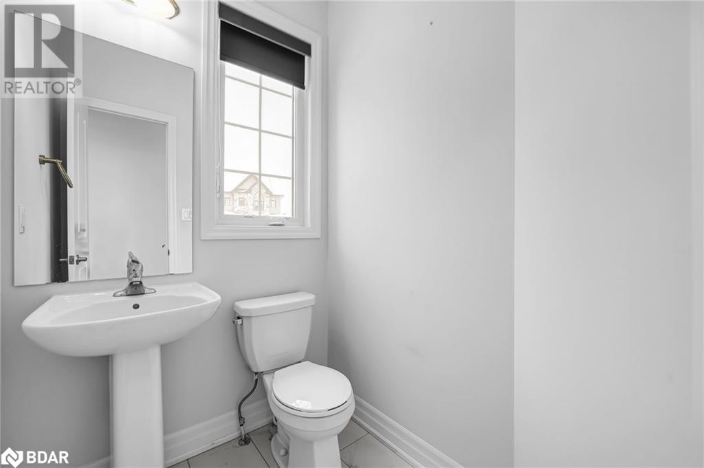 31 Wood Crescent, Angus, Ontario  L3W 0M5 - Photo 13 - 40723492
