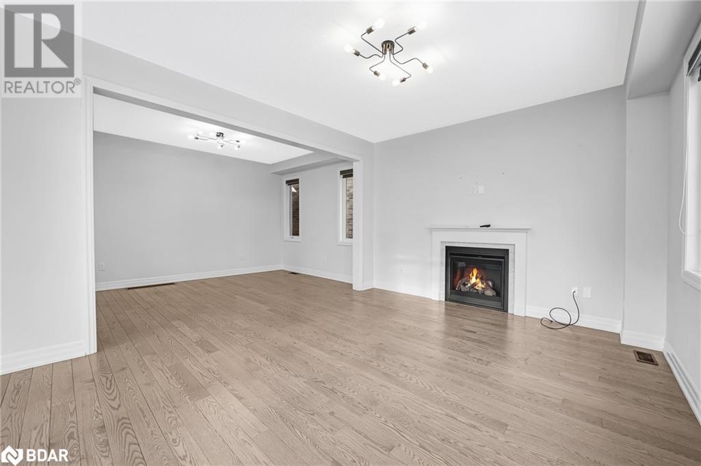 Property at 31 WOOD Crescent image 5