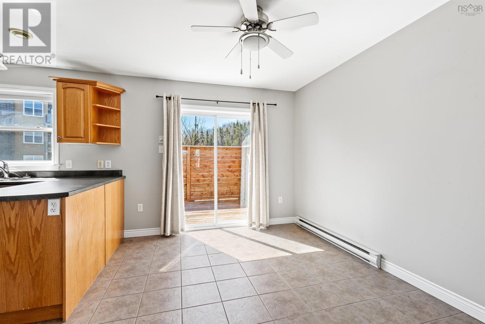 32 Grayson Court, Lower Sackville, Nova Scotia  B4C 0A8 - Photo 9 - 202509553