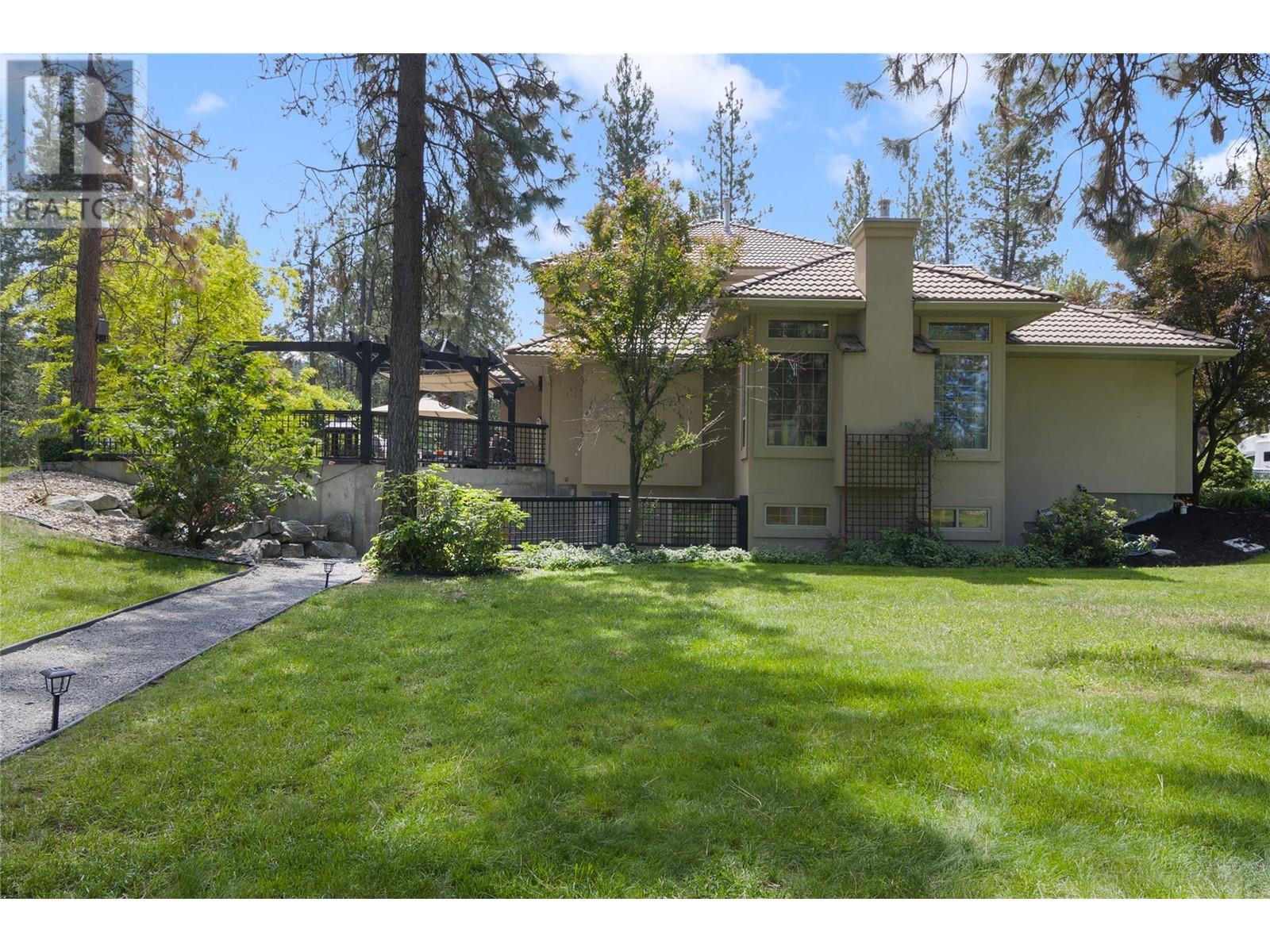 4163 Mahonia Drive S, Kelowna, British Columbia  V1W 4T1 - Photo 54 - 10345268