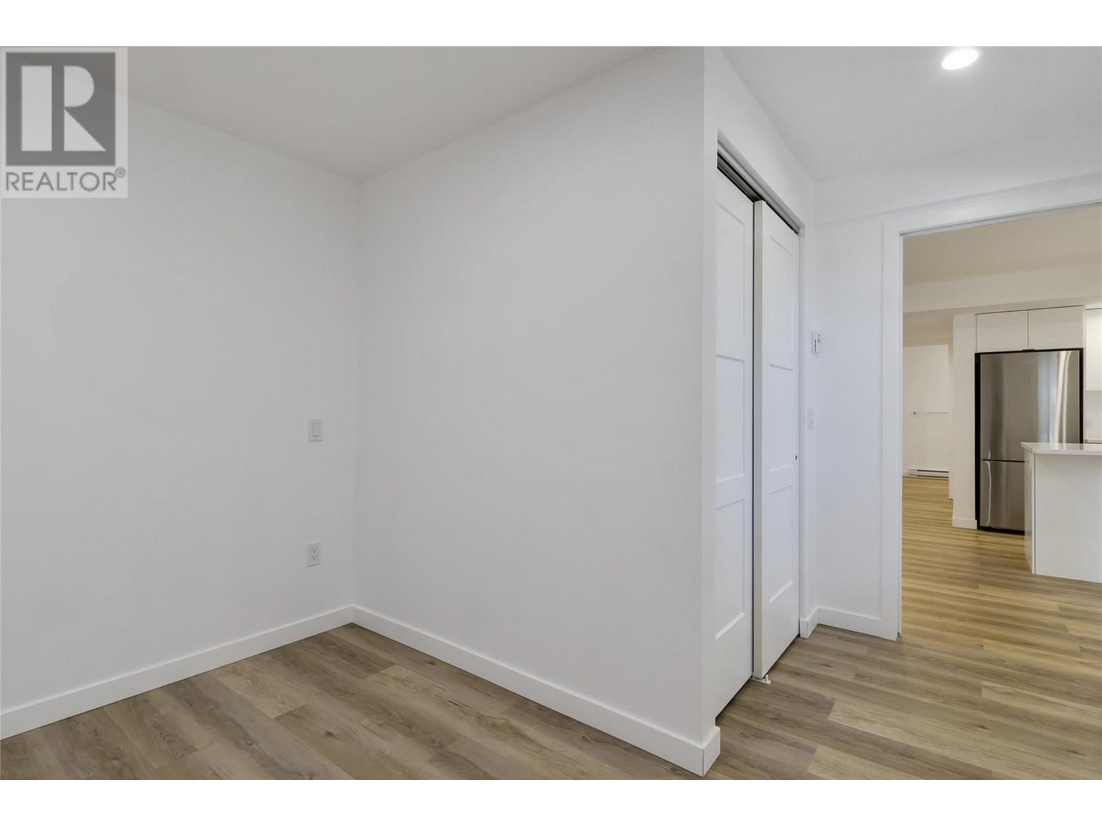 Property at 4163 Mahonia Drive S image 3
