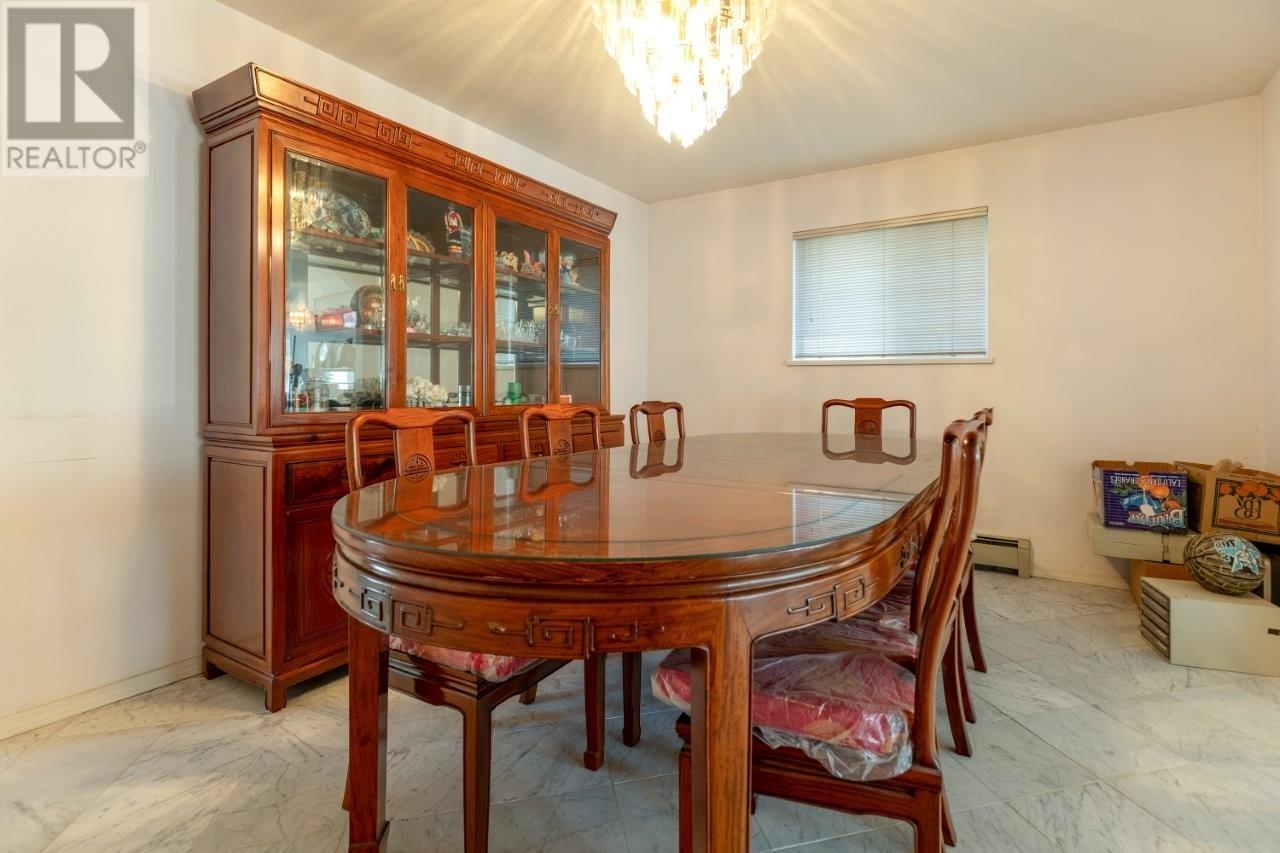 Property at 4925 SIDLEY STREET image 3